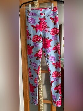 Women’s Floral Print Leggings - Light Blue with Pink & Purple Roses